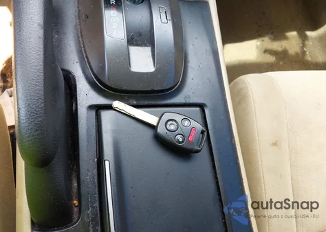 2008 Honda Accord 2.4 Lx from USA, damaged, VIN JHMCP26368C074795